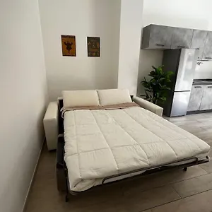  Casa vacanze Cozy House With Garden In Centocelle Metro C Italia